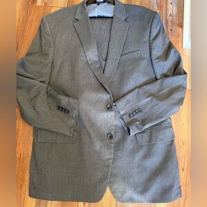 JM Haggar Grey Men's Suit